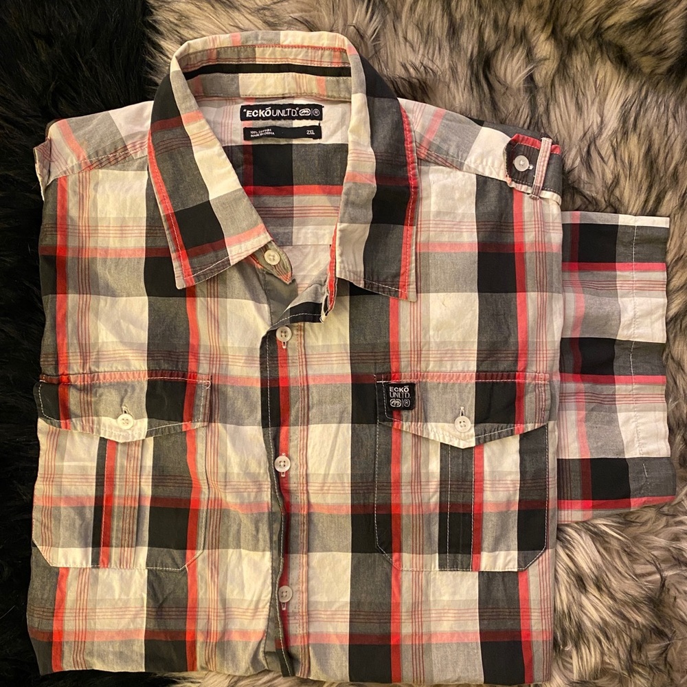 Ecko Unlimited Men’s Black & Red Plaid Military-Style Button-Down Shirt!